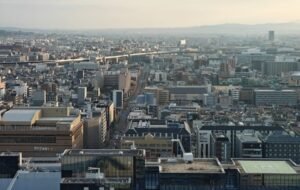 kyoto tower