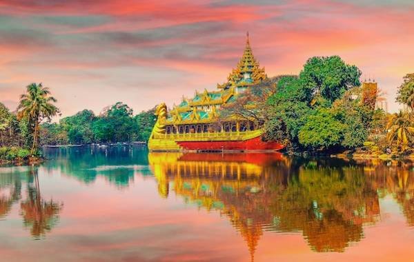 8 Best Places for Songkran Water Festival Celebrations in Thailand
