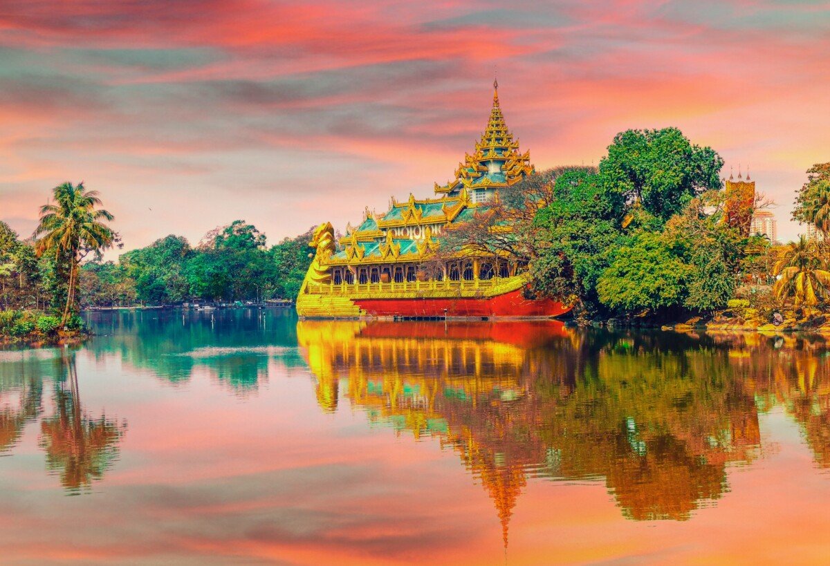 8 Best Places for Songkran Water Festival Celebrations in Thailand