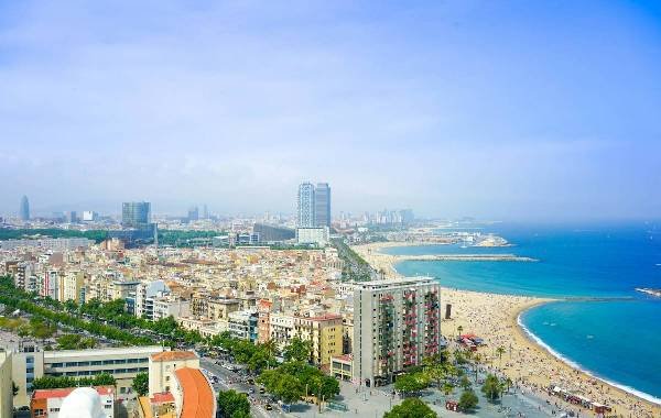 Barcelona food tours - The coastline of Barcelona