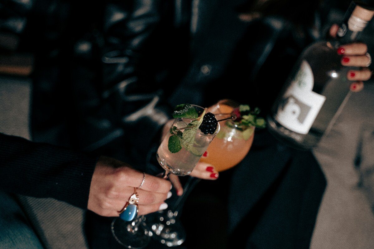 Chom Chada Cocktail Bar & Bistro